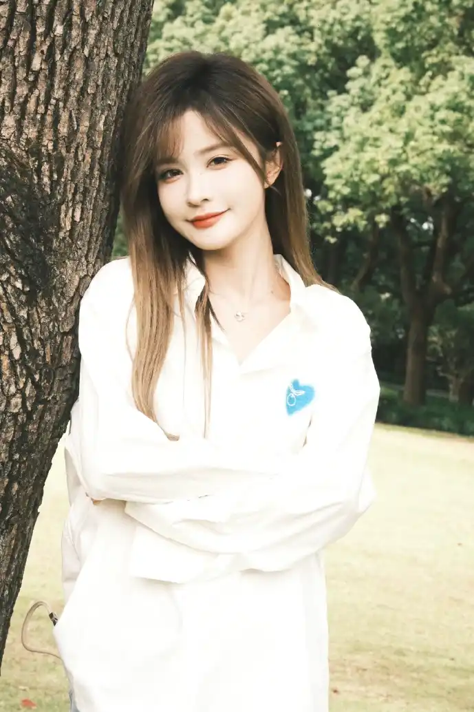 苹果版QQ下载界面