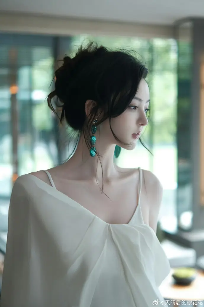 赛尔号手游战斗画面